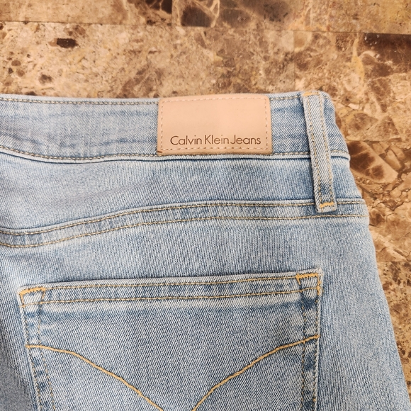 Calvin Klein Skinny Ankle Jeans! - Picture 4 of 4